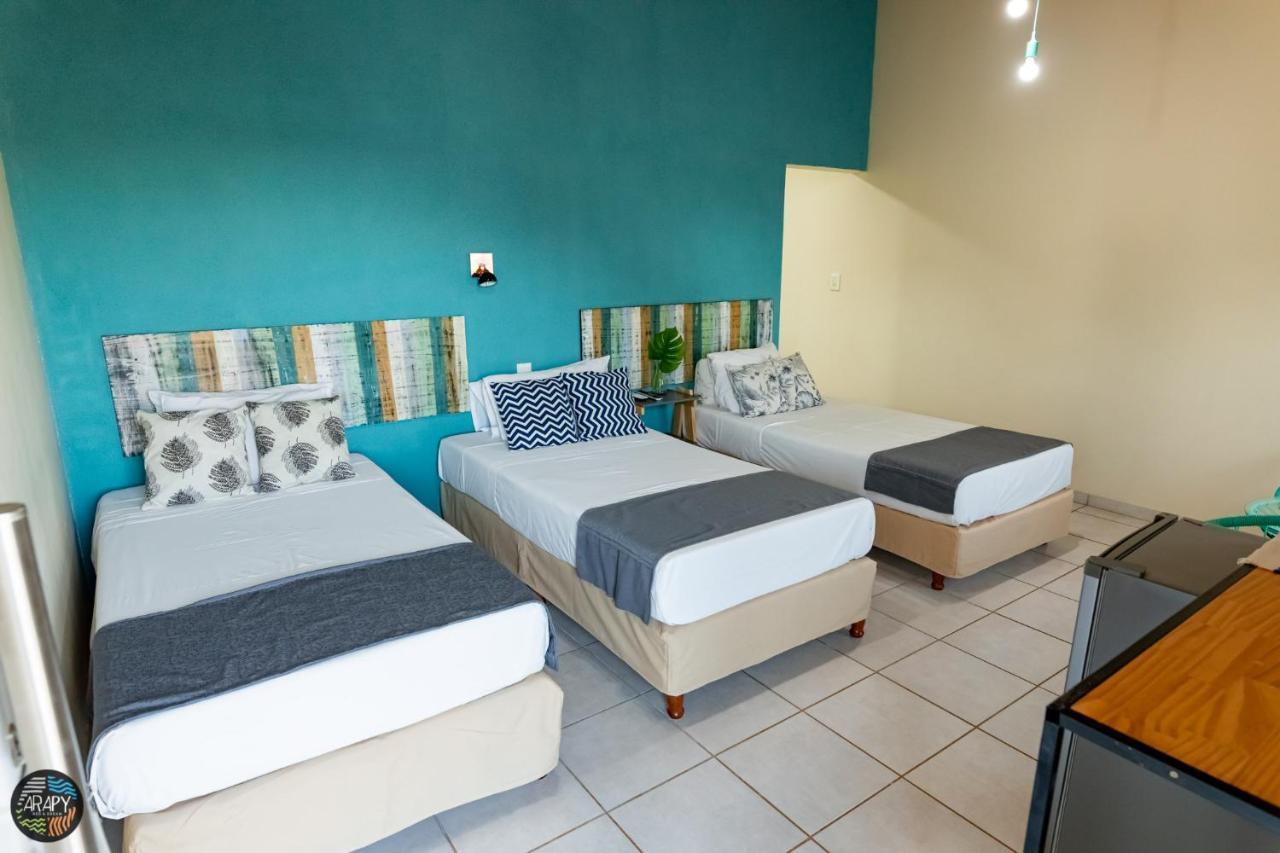 Arapy Bed And Dream Bed & Breakfast Puerto Iguazu Exterior photo