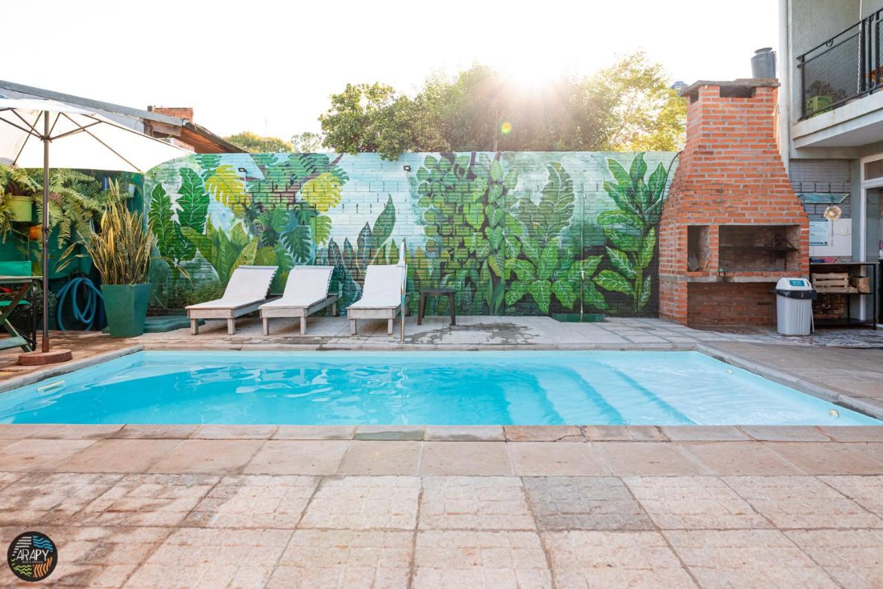 Arapy Bed And Dream Bed & Breakfast Puerto Iguazu Exterior photo