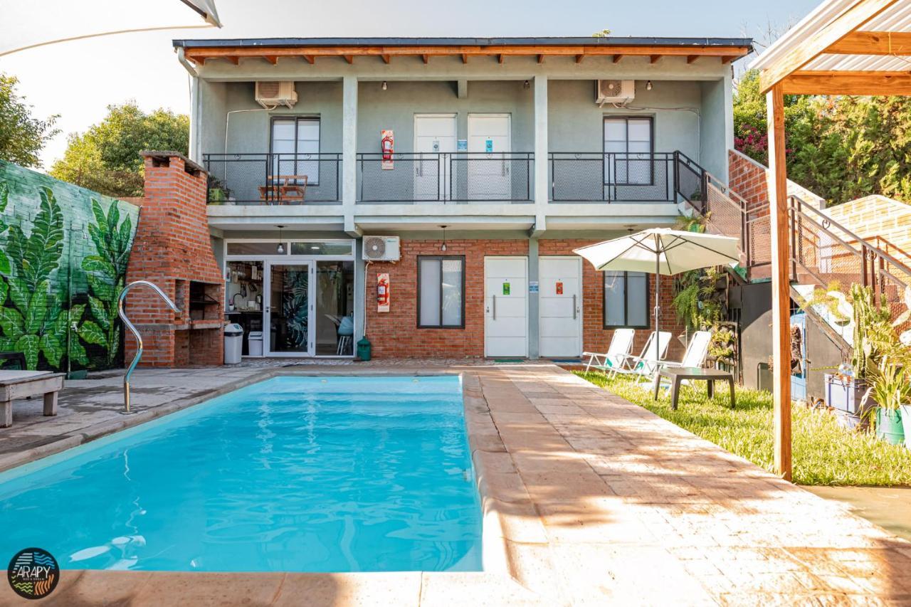 Arapy Bed And Dream Bed & Breakfast Puerto Iguazu Exterior photo