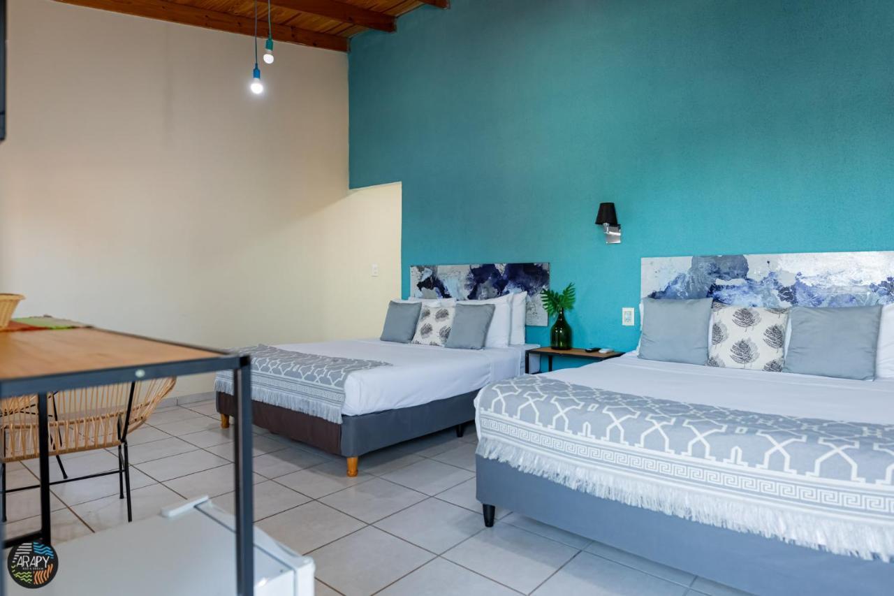 Arapy Bed And Dream Bed & Breakfast Puerto Iguazu Exterior photo