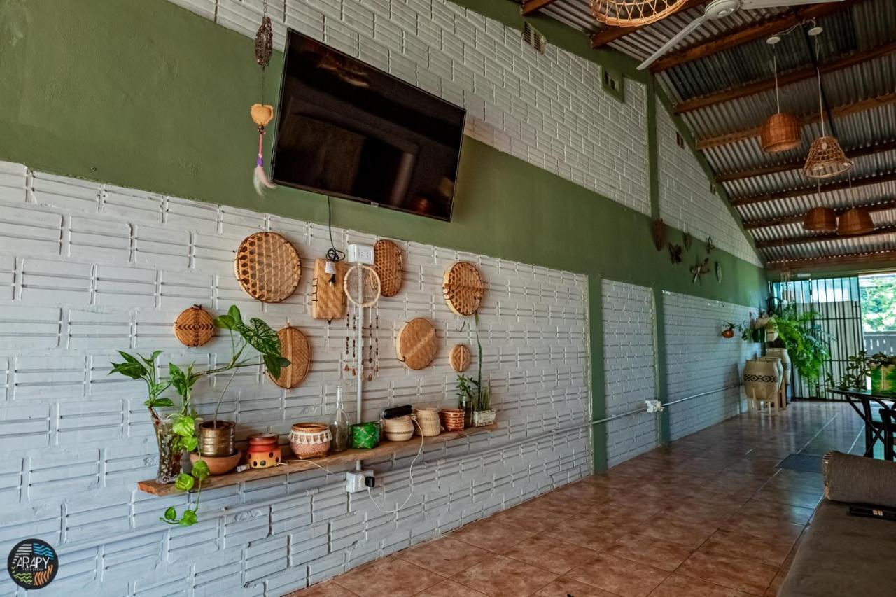 Arapy Bed And Dream Bed & Breakfast Puerto Iguazu Exterior photo