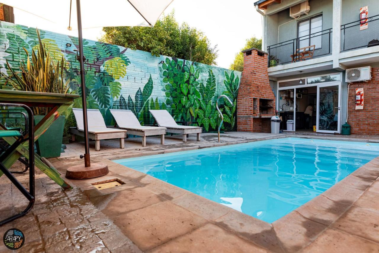 Arapy Bed And Dream Bed & Breakfast Puerto Iguazu Exterior photo