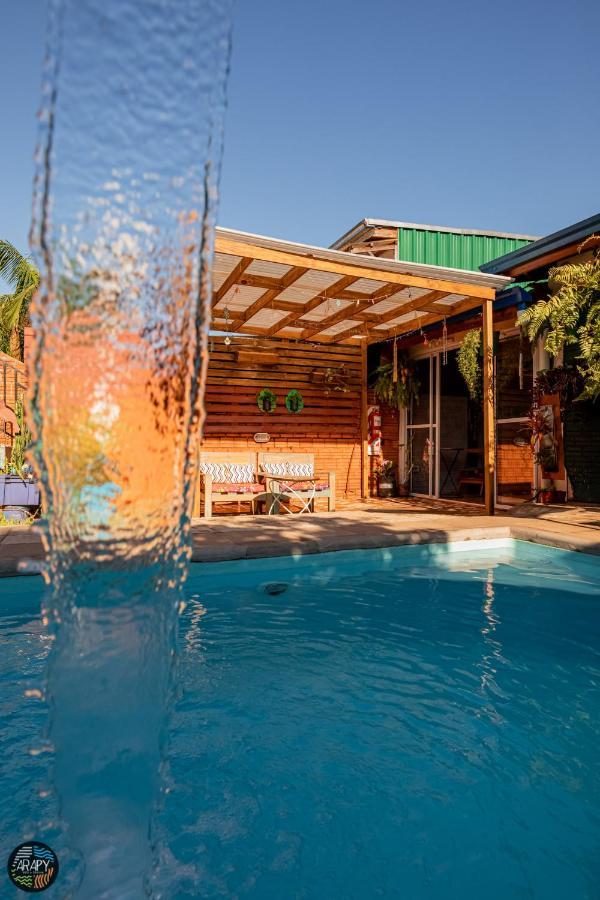 Arapy Bed And Dream Bed & Breakfast Puerto Iguazu Exterior photo
