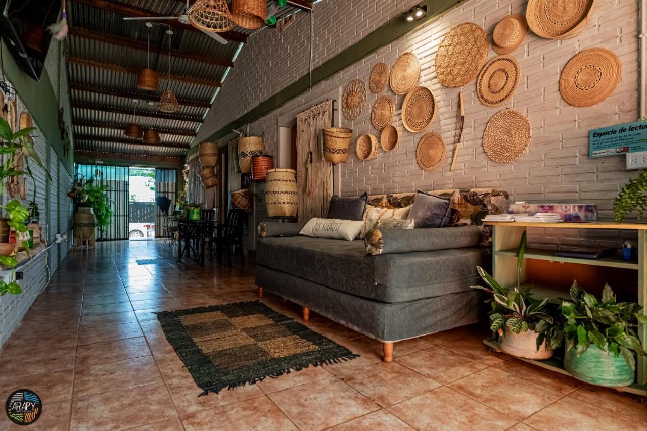 Arapy Bed And Dream Bed & Breakfast Puerto Iguazu Exterior photo